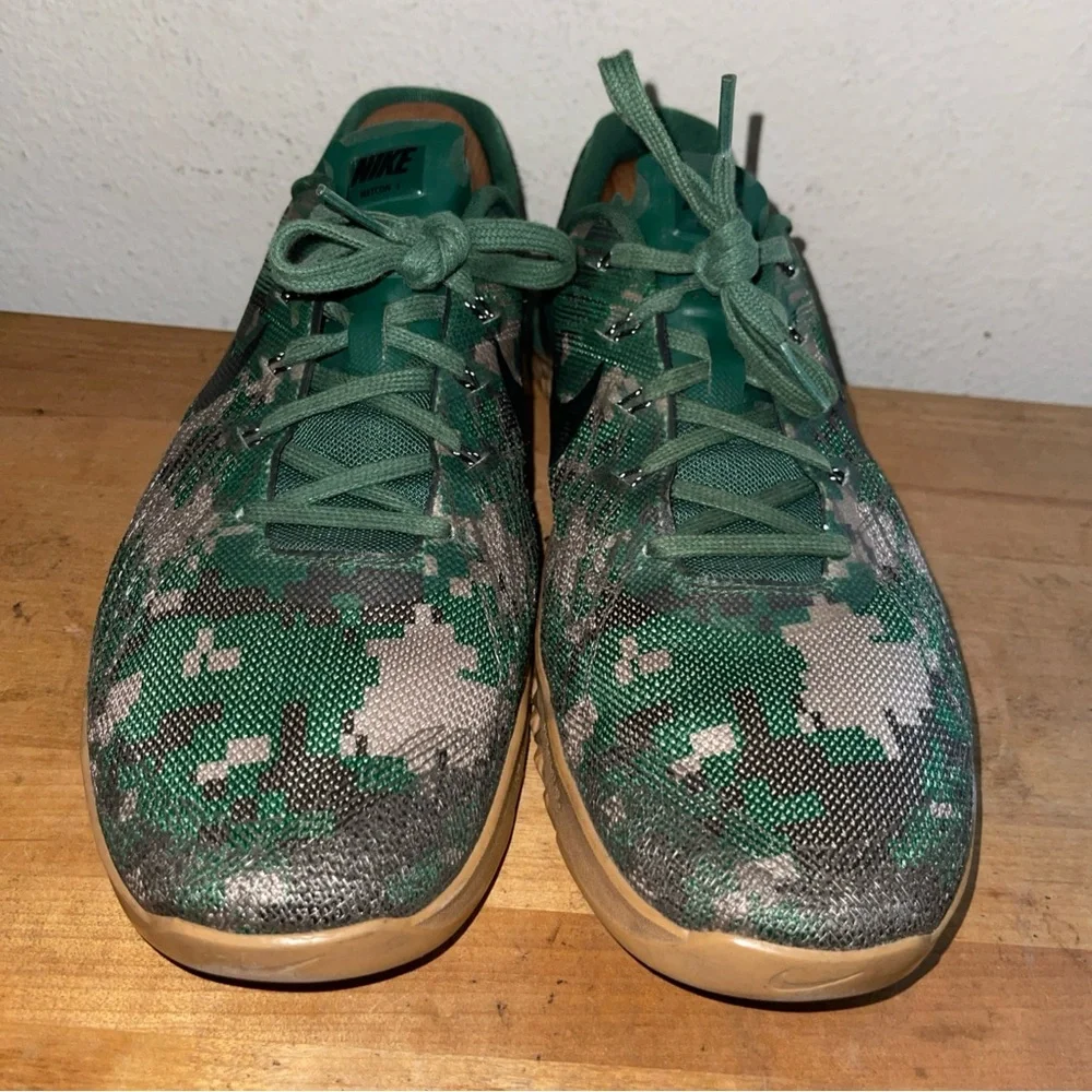 Nike Metcon 3 852928-008 Mens Green Digital Camo Running Shoes Sneakers Sz 10.5 - Picture 4 of 7